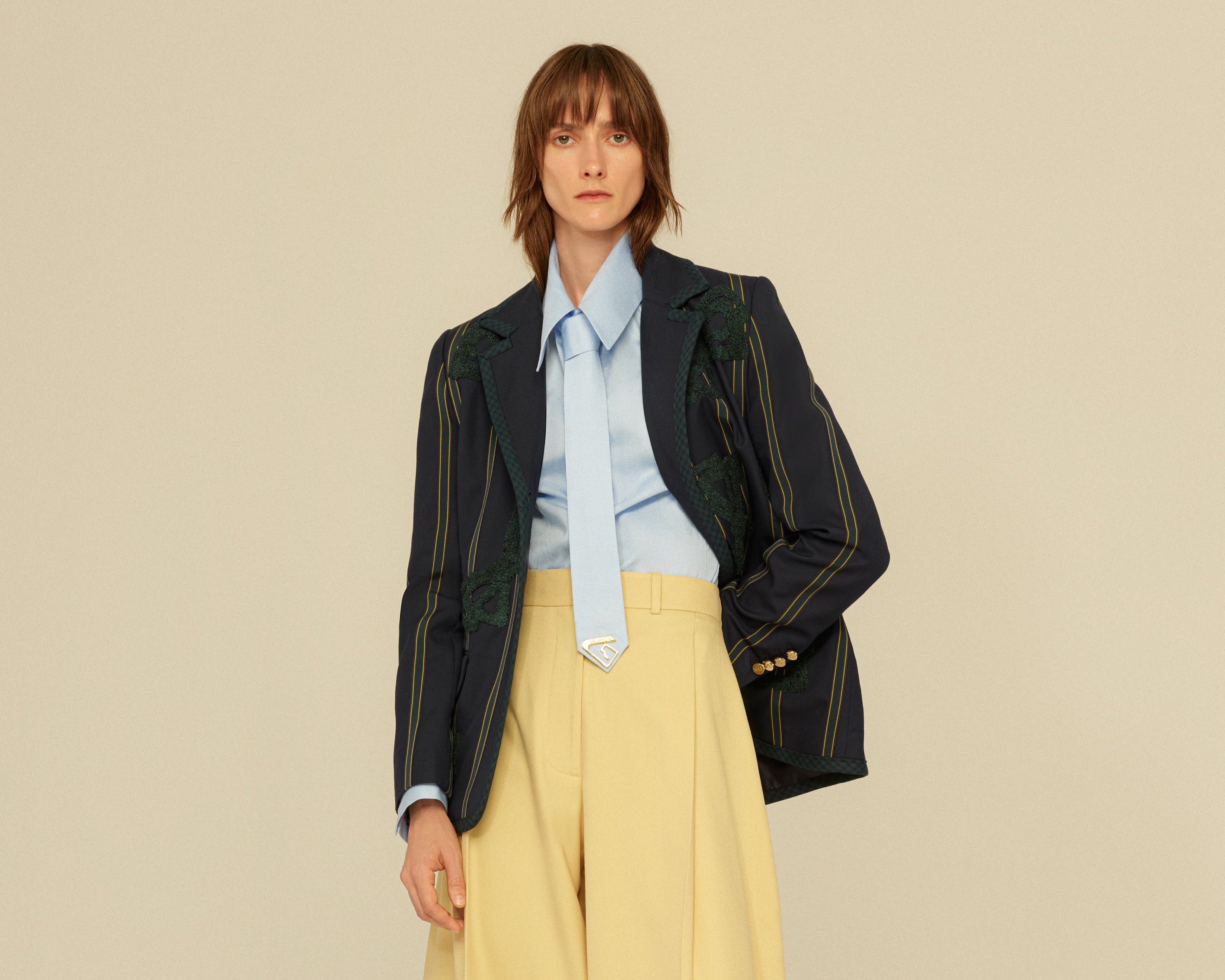 Spring Look 346 (Luna)