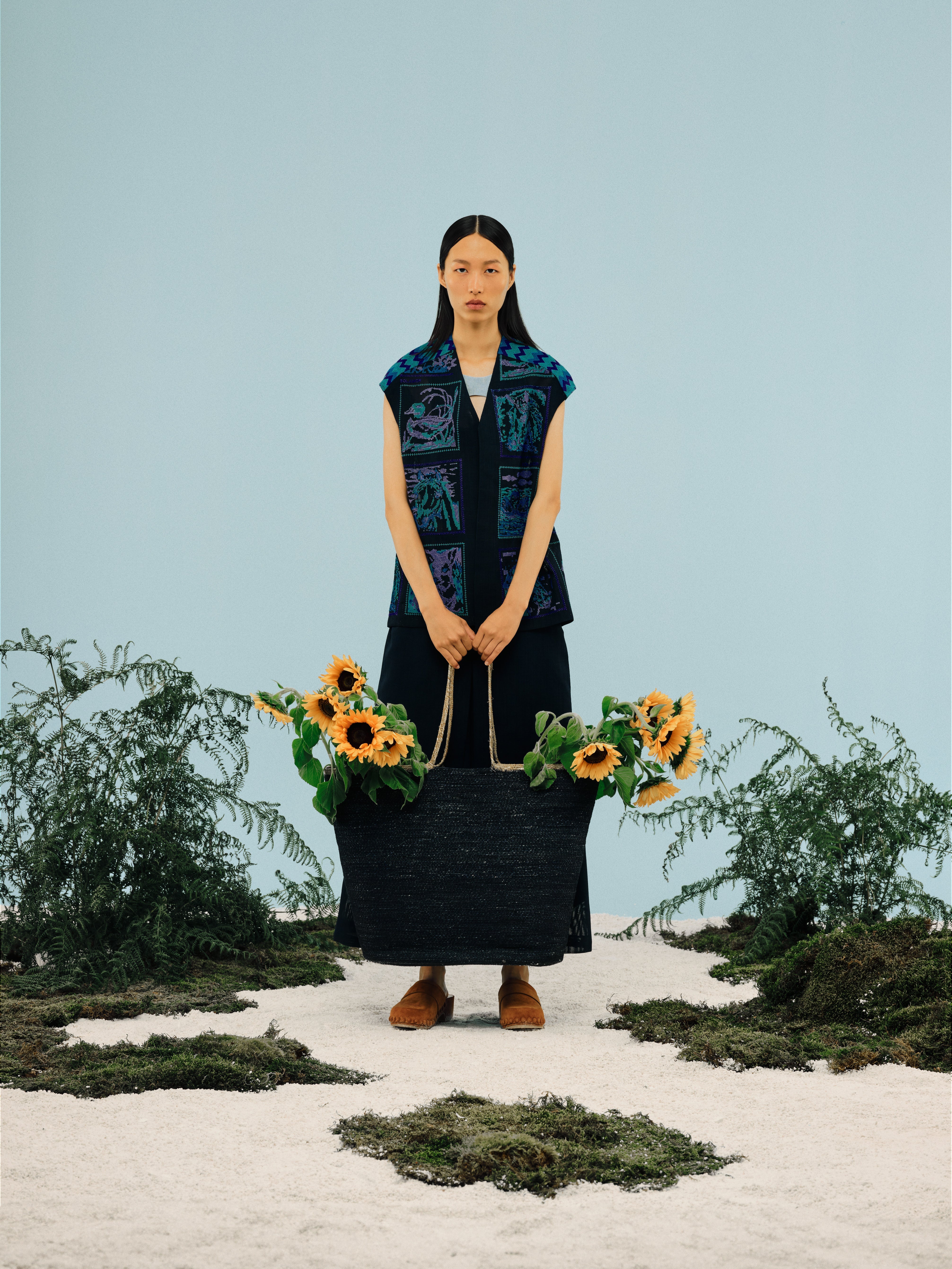 Summer Look 109 (Antique Vest)