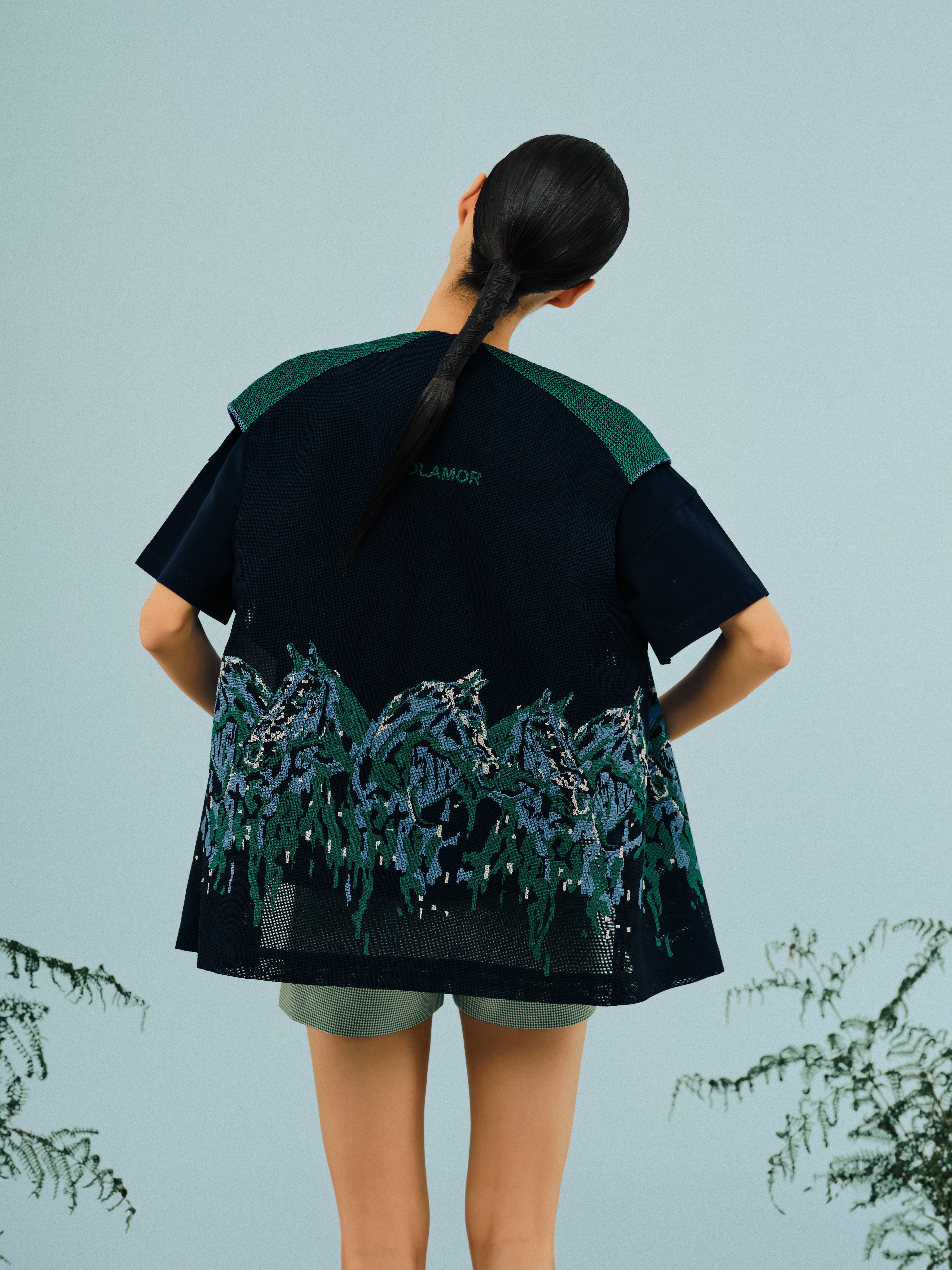 Summer Look 109 (Antique Vest)