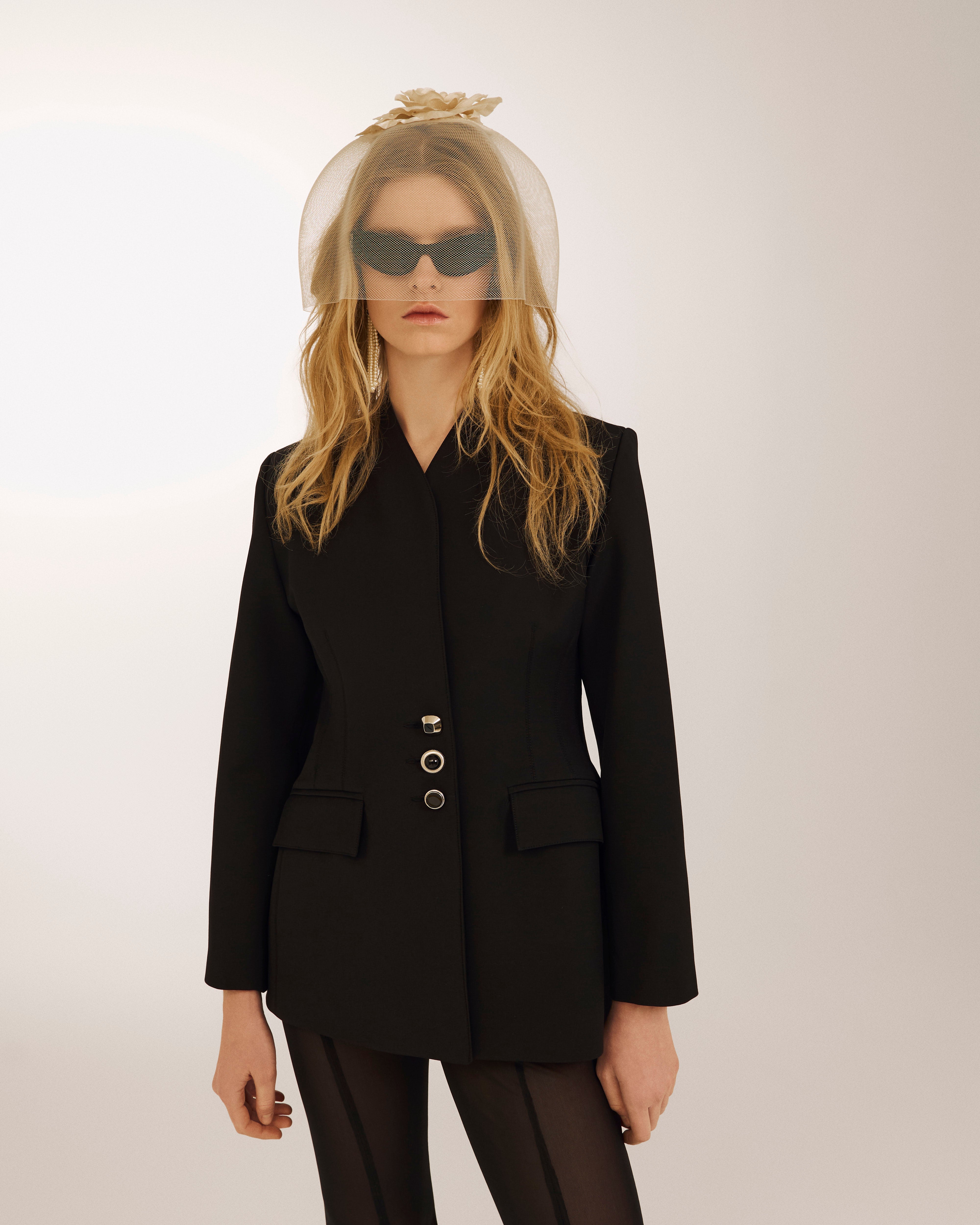 Spring Look 335 (Salute Basic)